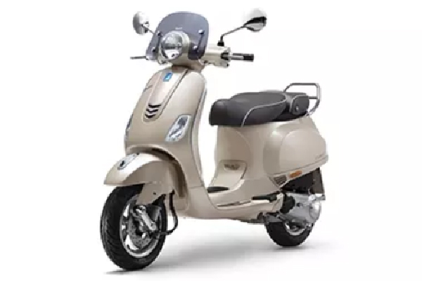 Vespa Elegante 150